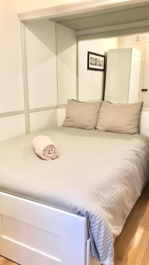 Apartamento Charming 2 Beds In Chelsea By Earl'S Court Station Londres Exterior foto